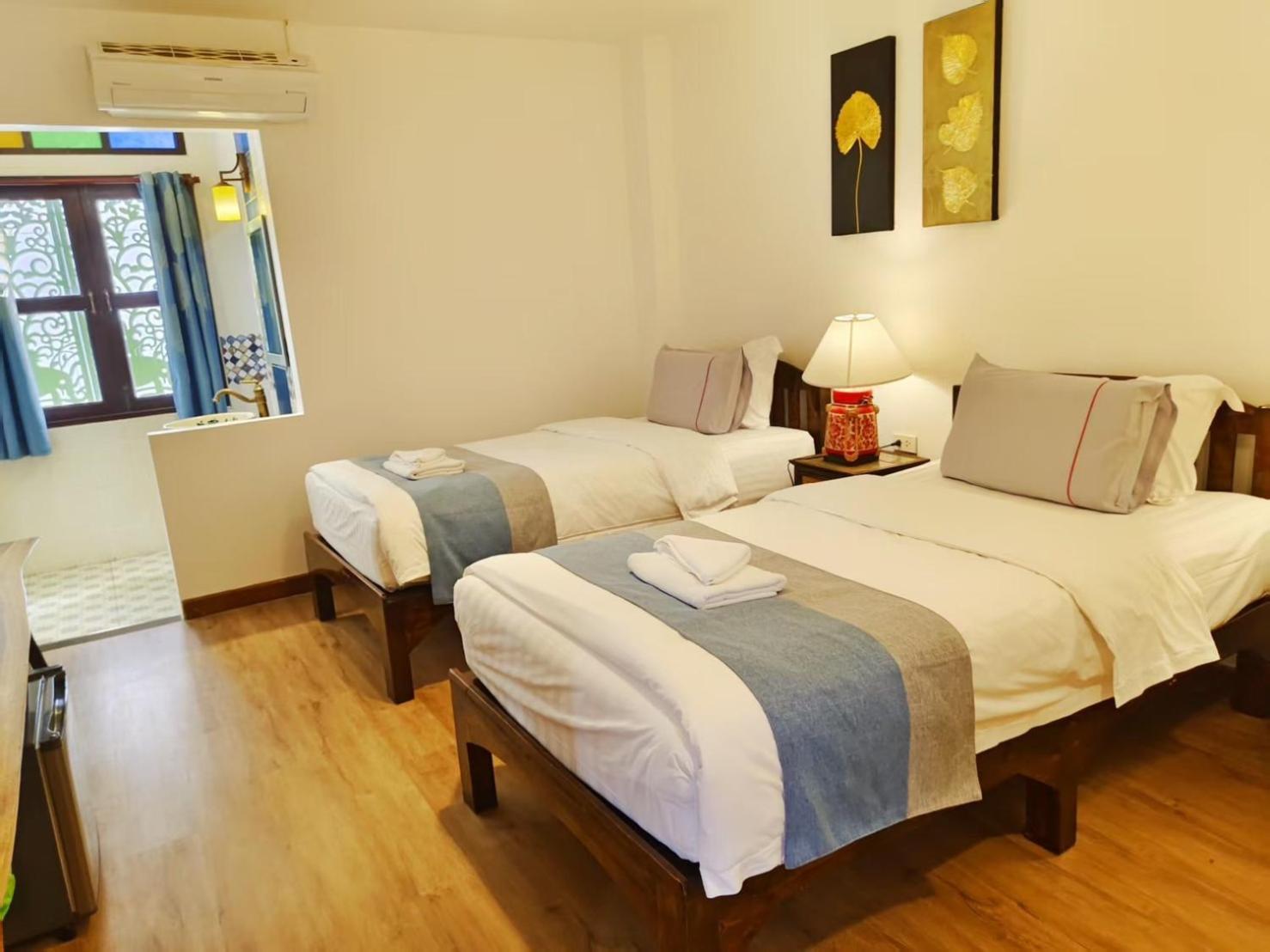 Hetai Boutique House Hotell Chiang Mai Exteriör bild